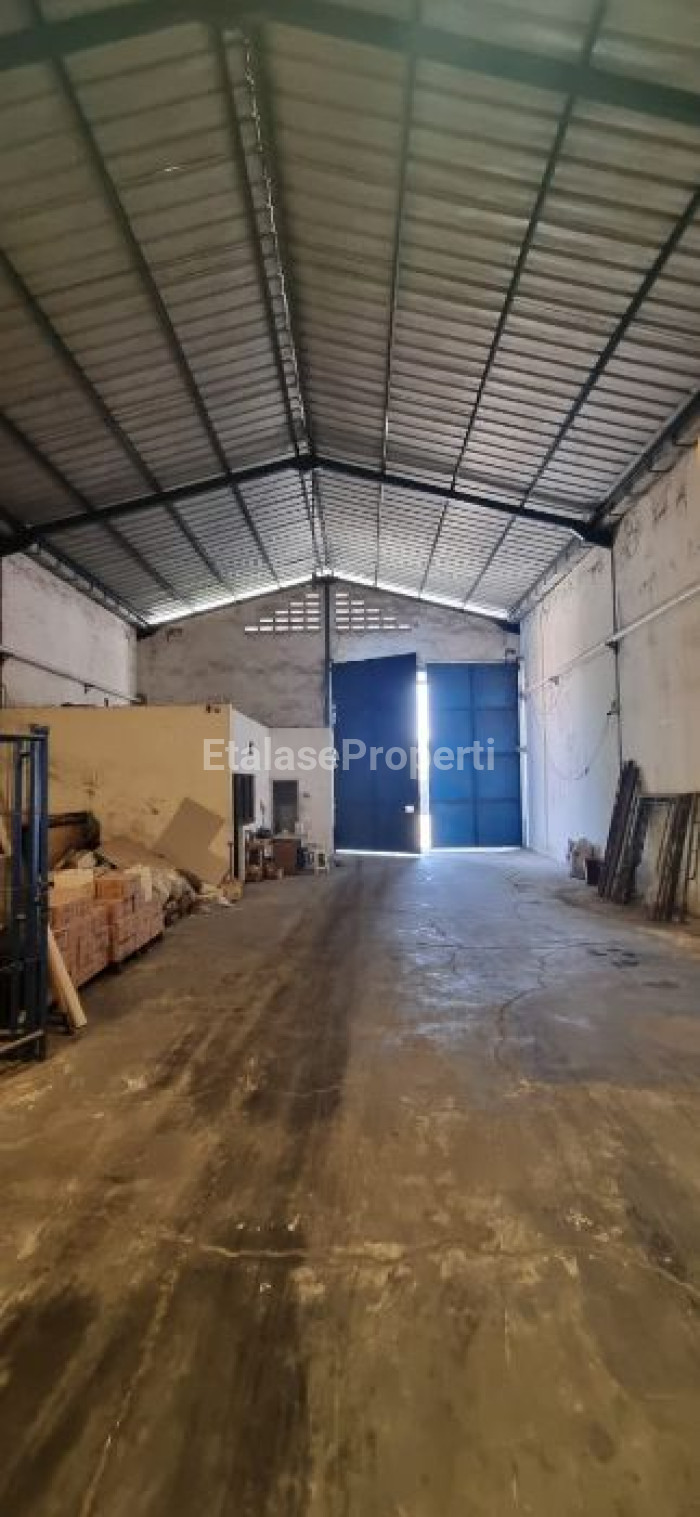 Foto properti Gudang Lokasi Kota Sidoarjo Jl.Industri,akses Kontainer Oke 4