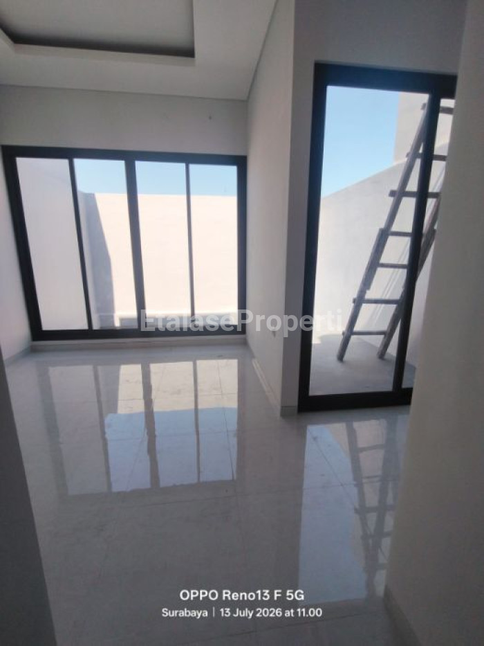 Foto properti Dijual Rumah Klampis Semolo Barat Baru Gress 8