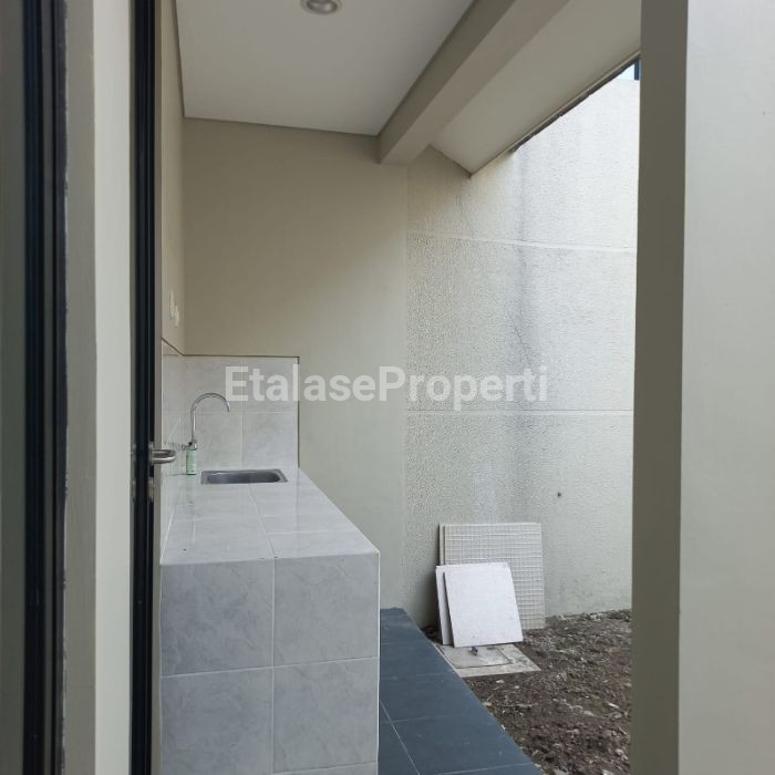 Foto properti Disewakan Rumah Di North West Hill Citraland 2