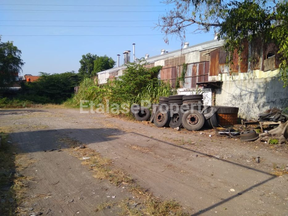 Foto properti Dijual Cepat Tanah Di Kyai Tambak Deres 4