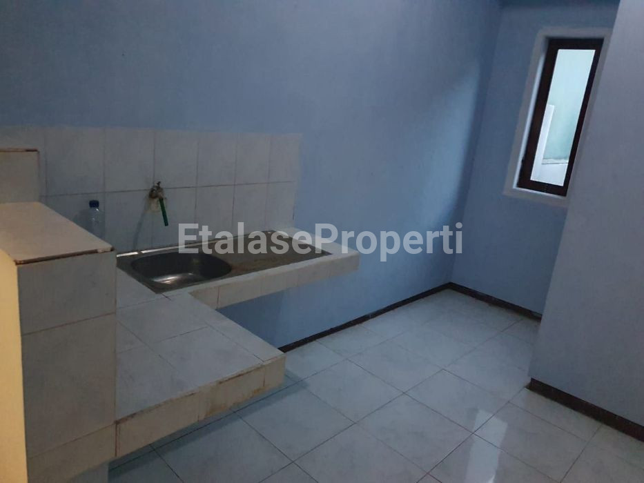 Foto properti DIJUAL:  RUMAH Hook Di Perumahan Pesona Surya Milenia - Jember 8
