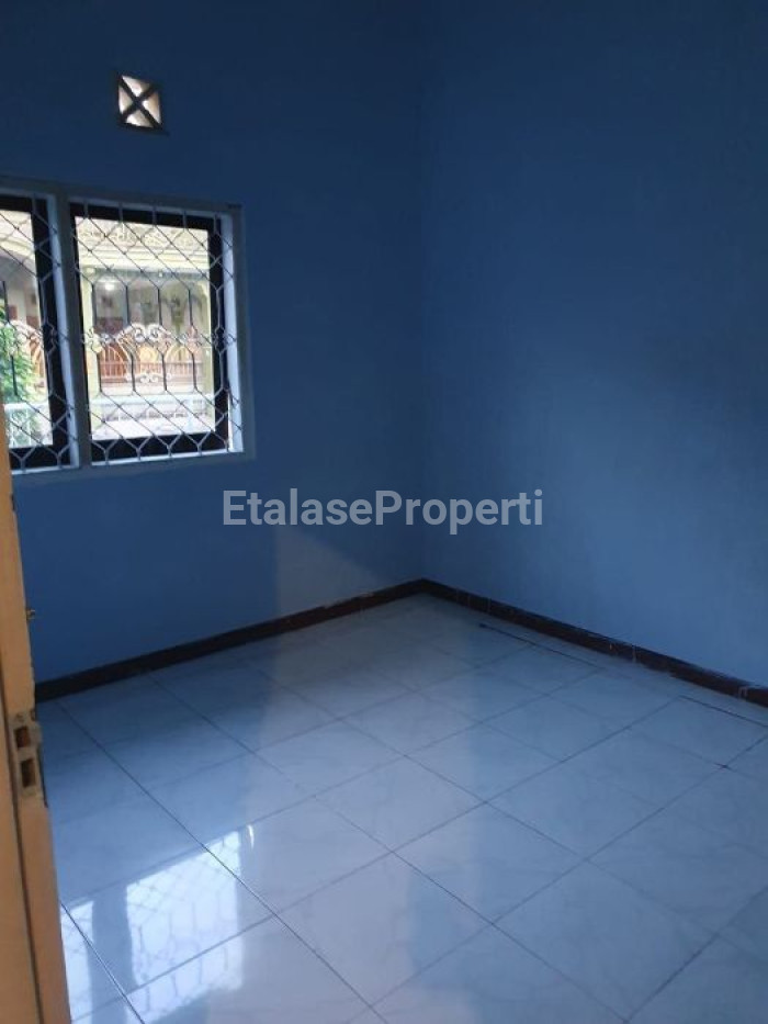 Foto properti DIJUAL:  RUMAH Hook Di Perumahan Pesona Surya Milenia - Jember 7