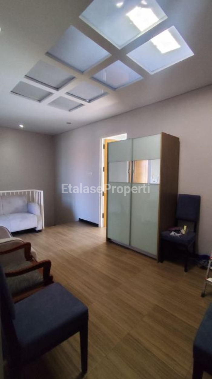Foto properti Dijual Rumah Di Raya Bumi Tengger Kandangan Benowo 5