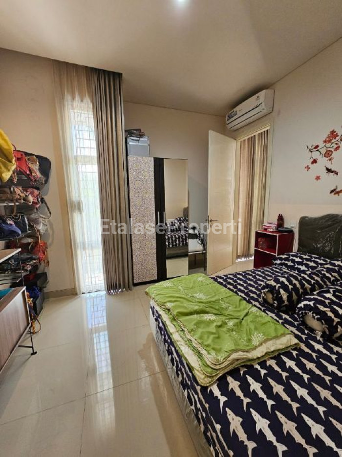 Foto properti Dijual Rumah Di Griya Galaxy Dekat Raya MERR Rungkut 2