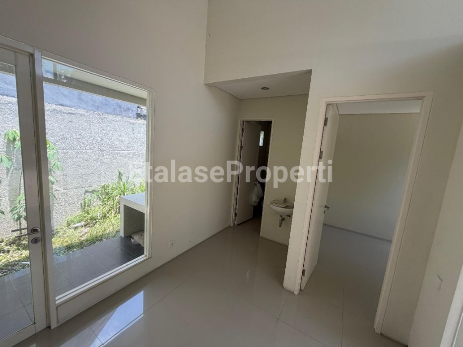 Foto properti D I J U A L  Rumah Northwest Park-NB Citraland Utara 7