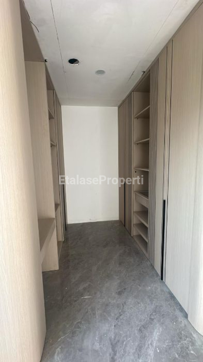 Foto properti Dijual Rumah  Wisata Bukit Mas 2 Rumah Minimalis Bagus Bonus Interior, Louvre 9