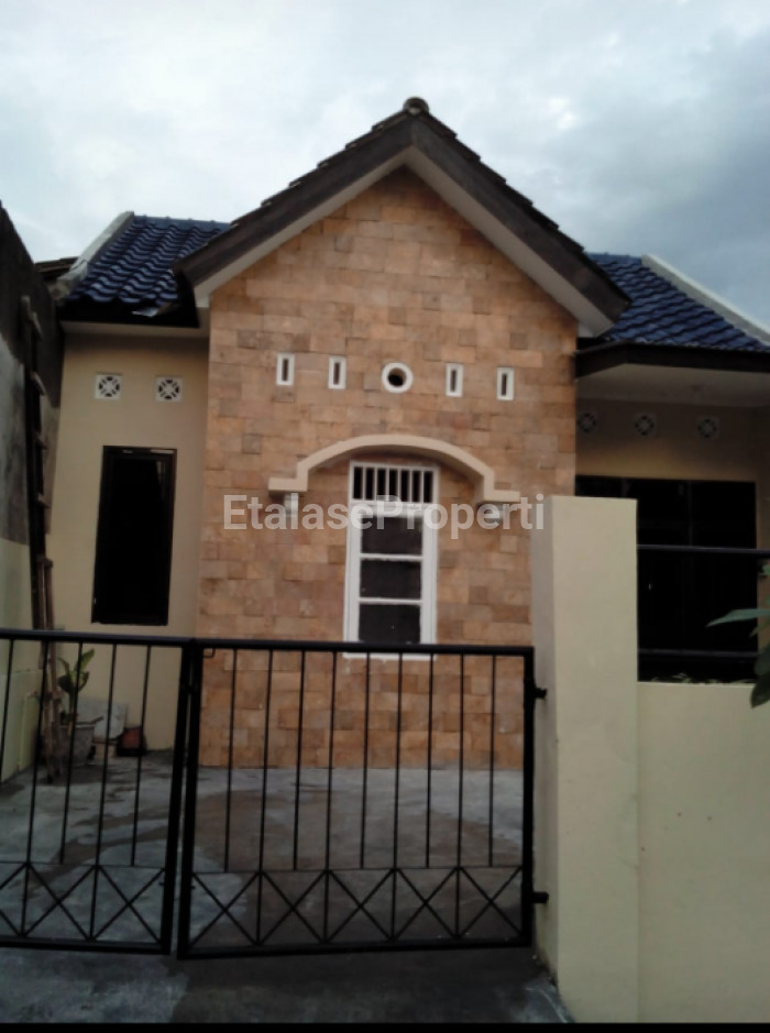 Foto properti Rumah Di Sidoarjo Siap Huni (tan Lina) 1