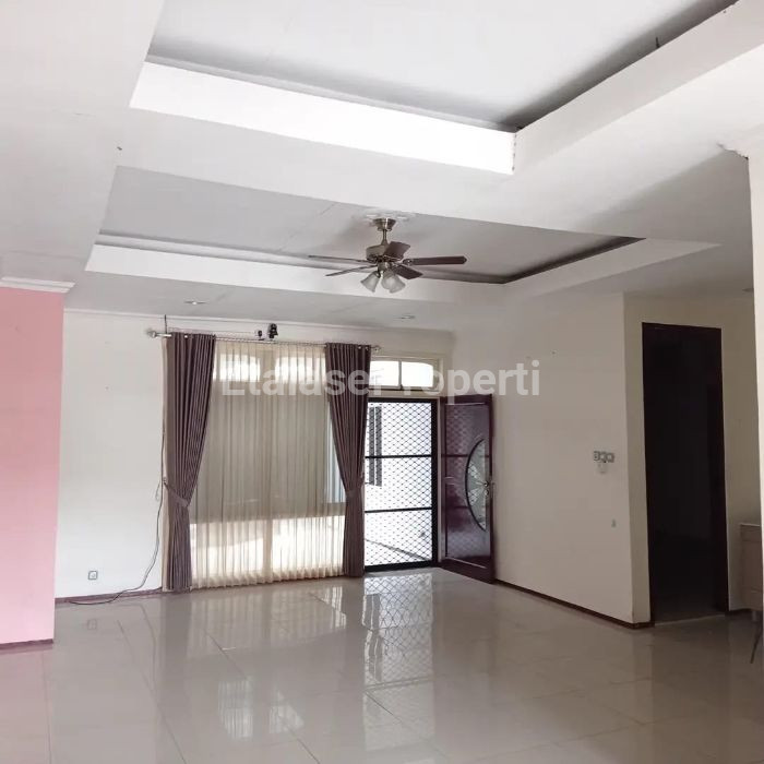 Foto properti JUAL/SEWA RUMAH Darmo Baru Barat  Surabaya Barat 2