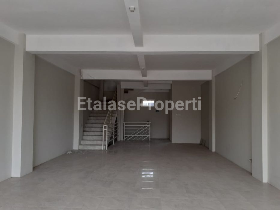 Foto properti RUKO Buaaagus,strategis, Siap Pakai 3