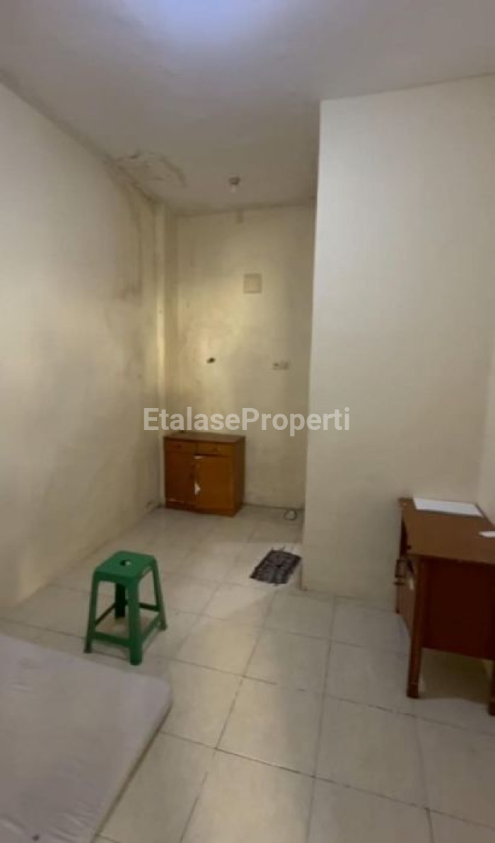 Foto properti Full Penghuni & Siap Ngomset. Dijual Ruko + Kos Aktif Dekat Royal Plaza 2