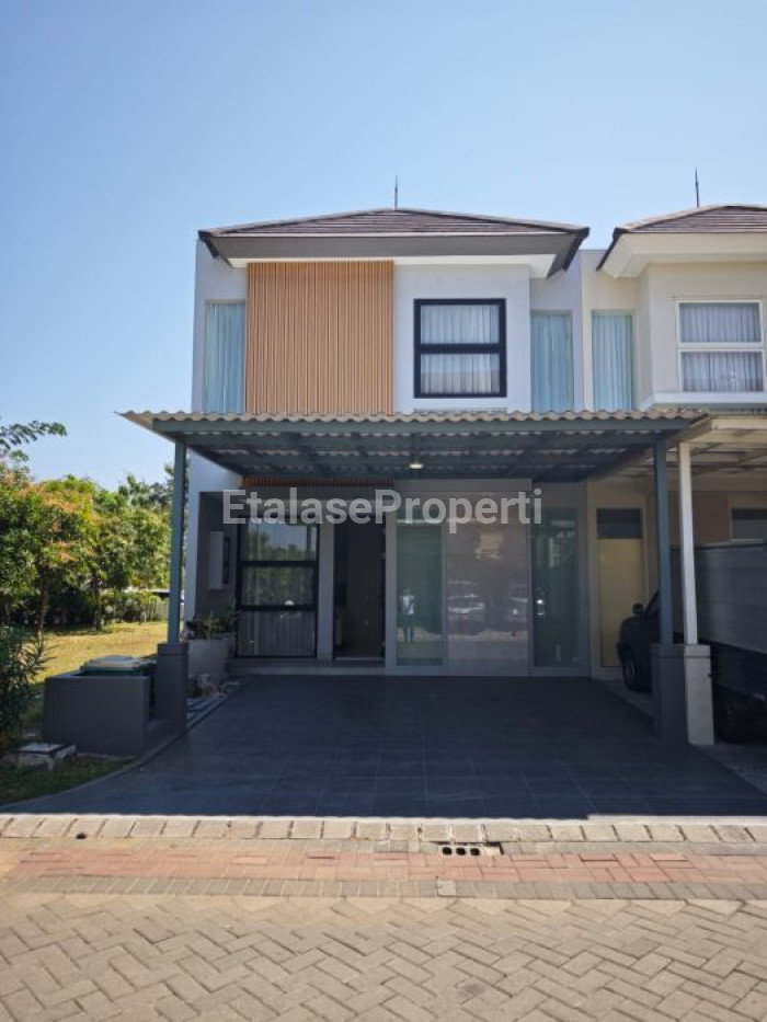 Foto properti DIjual Rumah Siap Huni Suvadiva Grand Island Pakuwon City 1