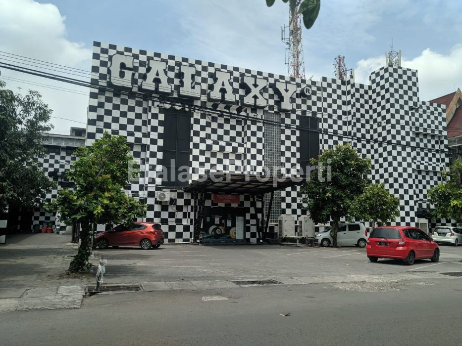 Foto properti Ruko Siap Huni  Pusat Kota Surabaya Di Jalan  Pandegiling 1