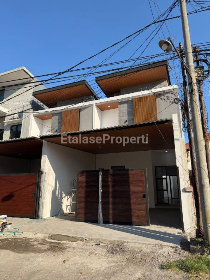 Foto properti 2 Unit - Rumah Baru Di Baruk Utara Dekat MERR Surabaya 1