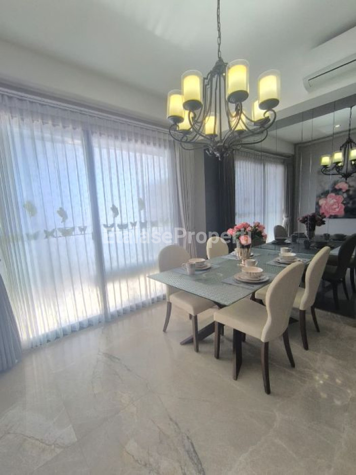 Foto properti Disewakan Apartemen The Peak Residence 2BR Full Furnished Ex Show Unit Lantai 19 2