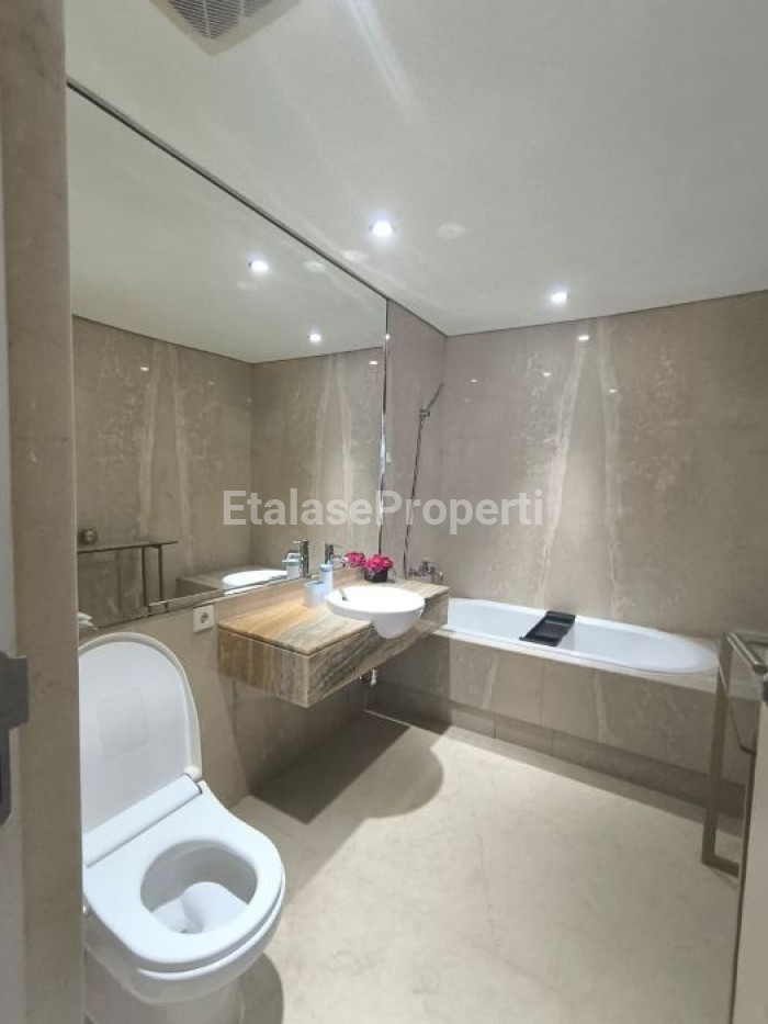 Foto properti Disewakan Apartemen The Peak Residence 2BR Full Furnished Ex Show Unit Lantai 19 10