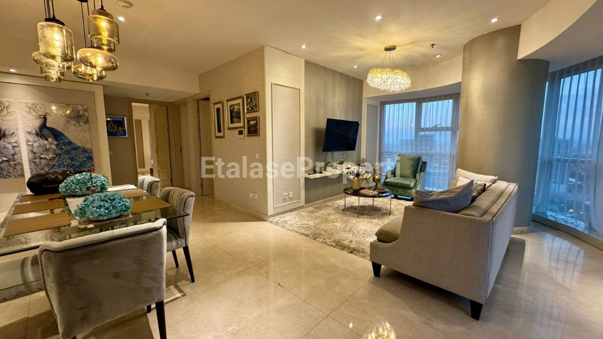 Foto properti Disewakan Apartemen Mewah Siap Huni One Icon Tunjungan Plaza 1