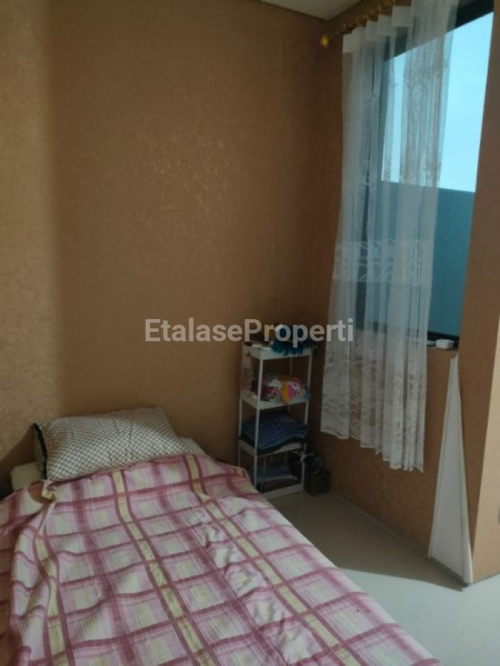 Foto properti Jual Rumah Siap Huni Grand Pakuwon Cluster Gladstone 5