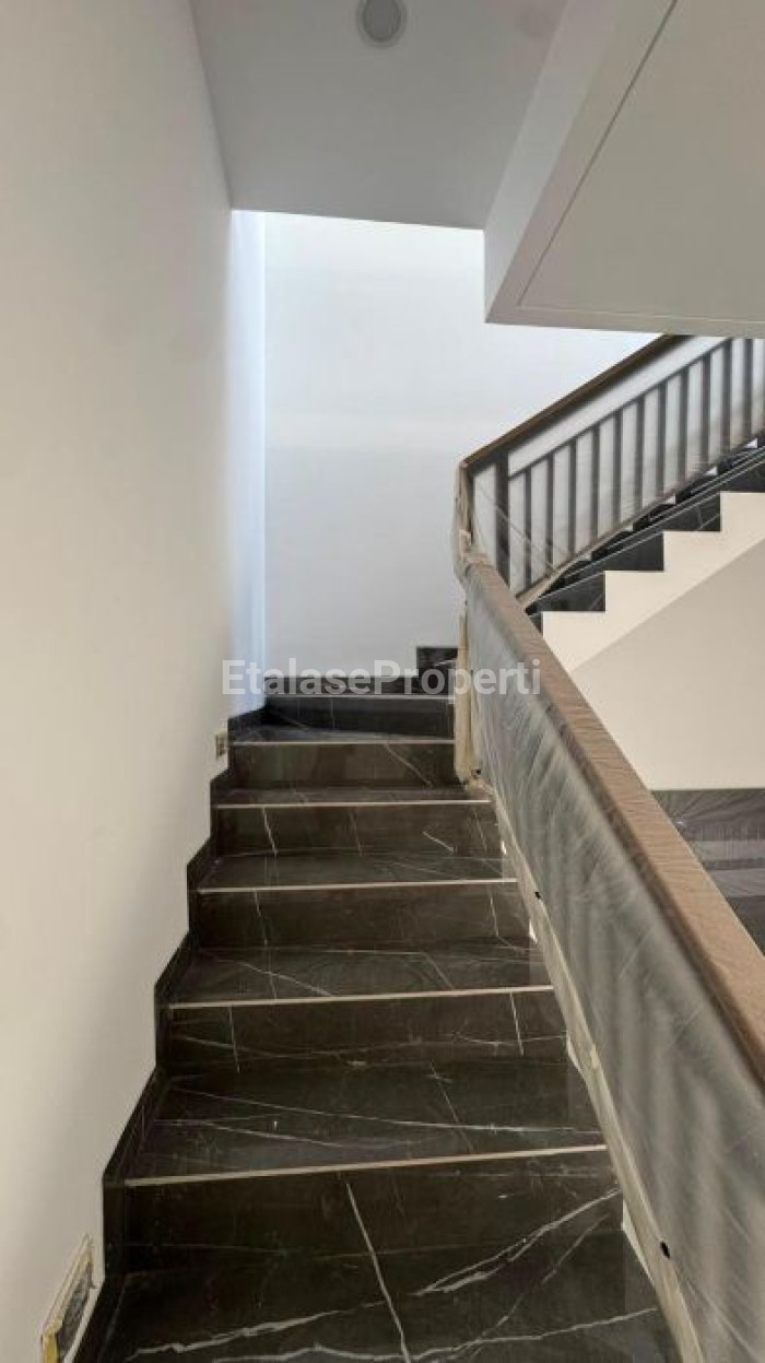 Foto properti Dijual Rumah Baru Gress Di Baruk Utara 4