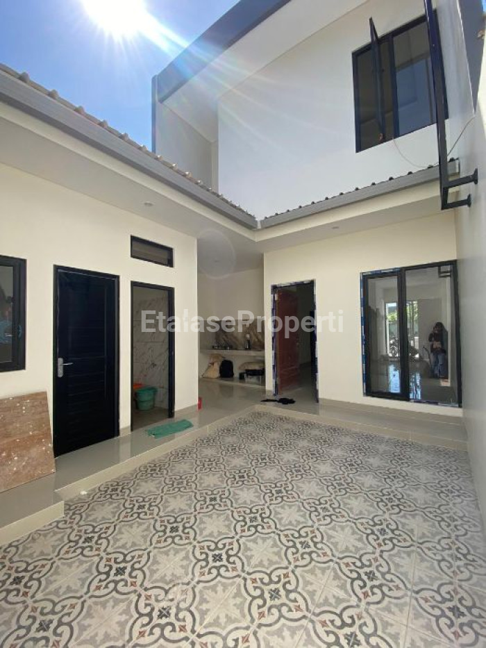 Foto properti Dijual Rumah Baru Di Rungkut Mapan Tengah 5