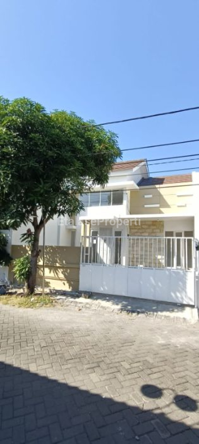 Foto properti Dijual Cepat Rumah Di Green Semanggi Mangrove Cluster Agiceras 1