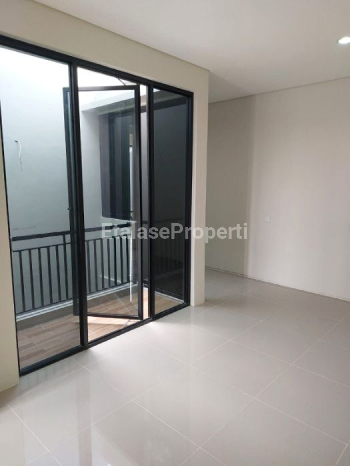 Foto properti DIJUAL/DISEWAKAN RUMAH SIAP HUNI DI NORTHWEST HILL, CITRALAND UTARA 5