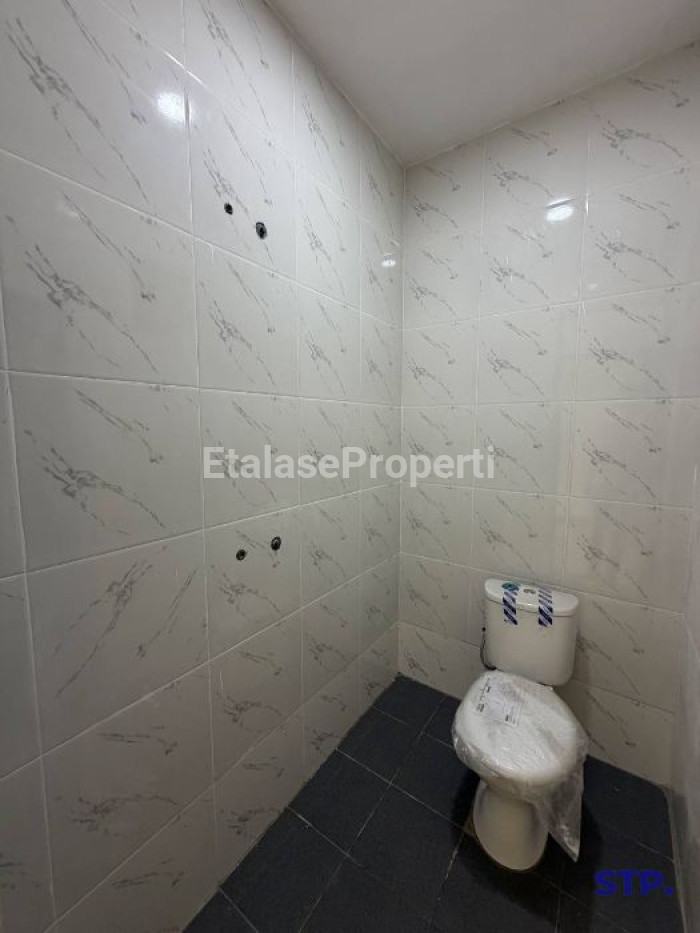 Foto properti Rumah Baru 2 Lantai Di Nirwana Eksekutif Dekat MERR 9