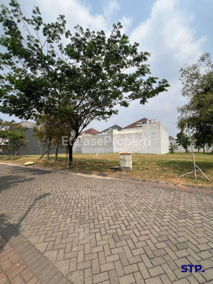 Foto properti 2 JEJER - Tanah Kavling Siap Bangun Di Pakuwon Indah Cluster Lisbon 4