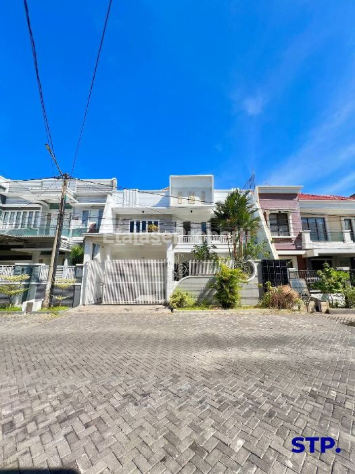 Foto properti Rumah Mewah Dharmahusada Megah Permai 1