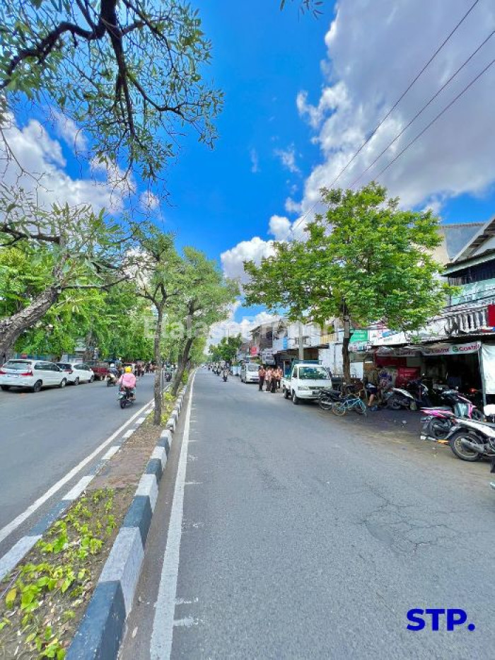 Foto properti Sewa Bangunan Usaha Di Raya Karangmenjangan Gubeng 10