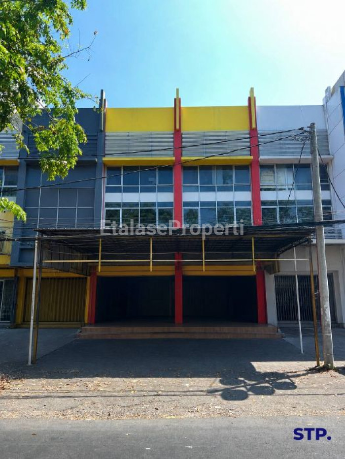Foto properti Jual Ruko 3 Lantai Di Nginden Semolo Surabaya 1