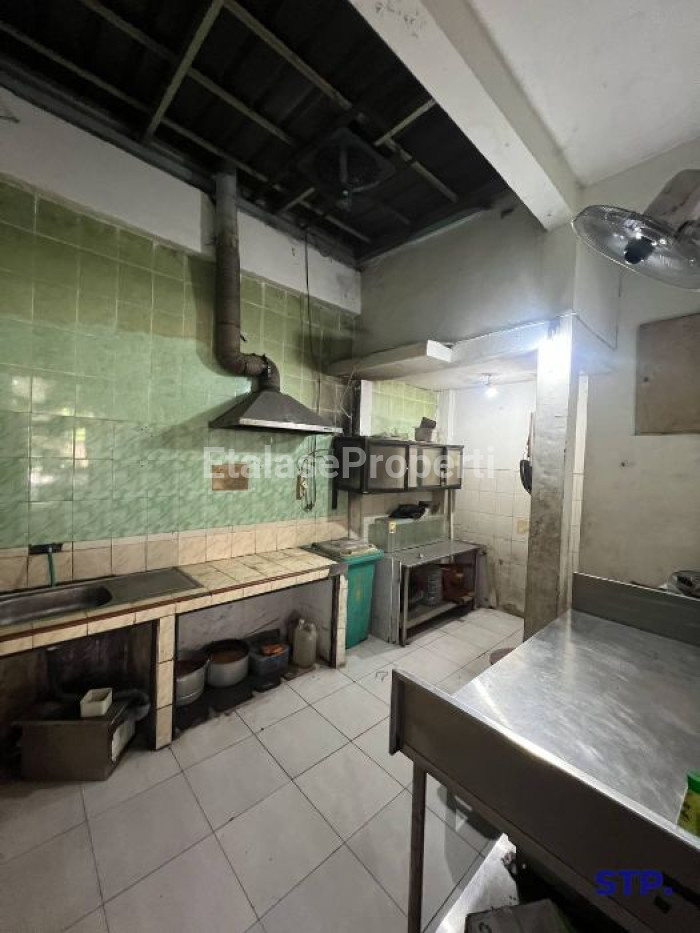 Foto properti Jual Ruko 3 Lantai Di Nginden Semolo Surabaya 4