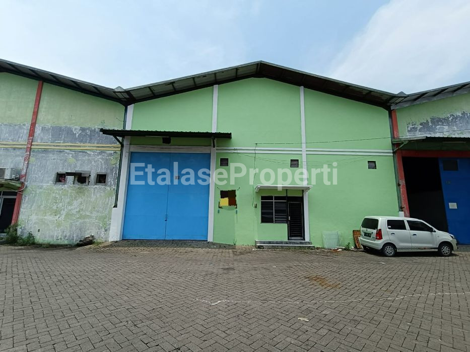 Foto properti DISEWAKAN GUDANG DI SINAR BUDURAN, SIDOARJO LINGKAR TIMUR 1