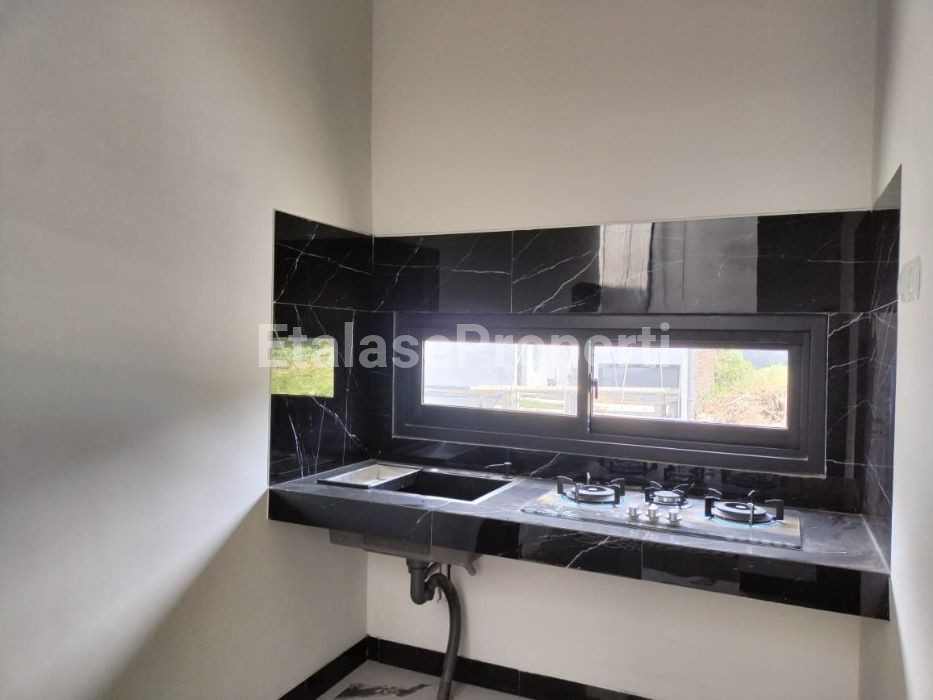 Foto properti DIJUAL: Rumah 1 Lantai Di Perumahan Puri Surya Jaya (Cluster Valencia) Gedangan - Sidoarjo 5