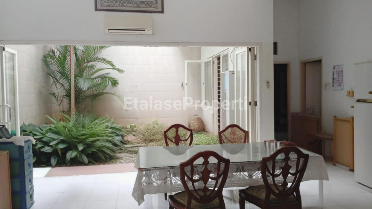 Foto properti Disewakan Rumah Siap Huni Di Dukuh Kupang 1
