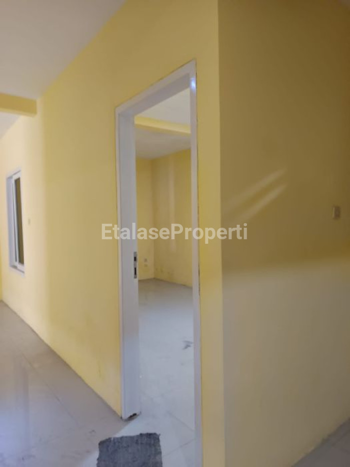 Foto properti Dijual/Sewa Rumah 1,5Lantai Rungkut Asri Dekat UPN 2