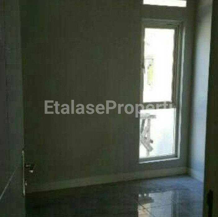 Foto properti Dijual Rumah Puri Surya Jaya Valencia Terrace Gedangan Sidoarjo 6