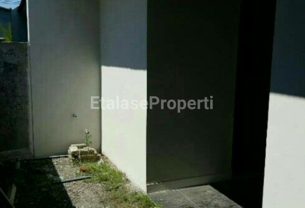 Foto properti Dijual Rumah Puri Surya Jaya Valencia Terrace Gedangan Sidoarjo 7
