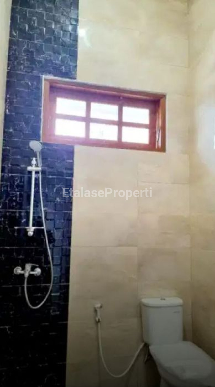 Foto properti Dijual Rumah Baru Gress Di Manyar Dekat Galaxy Mall 4