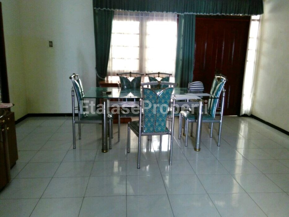 Foto properti Disewakan Rumah Di Galaxy Bumi Permai Araya 1 3