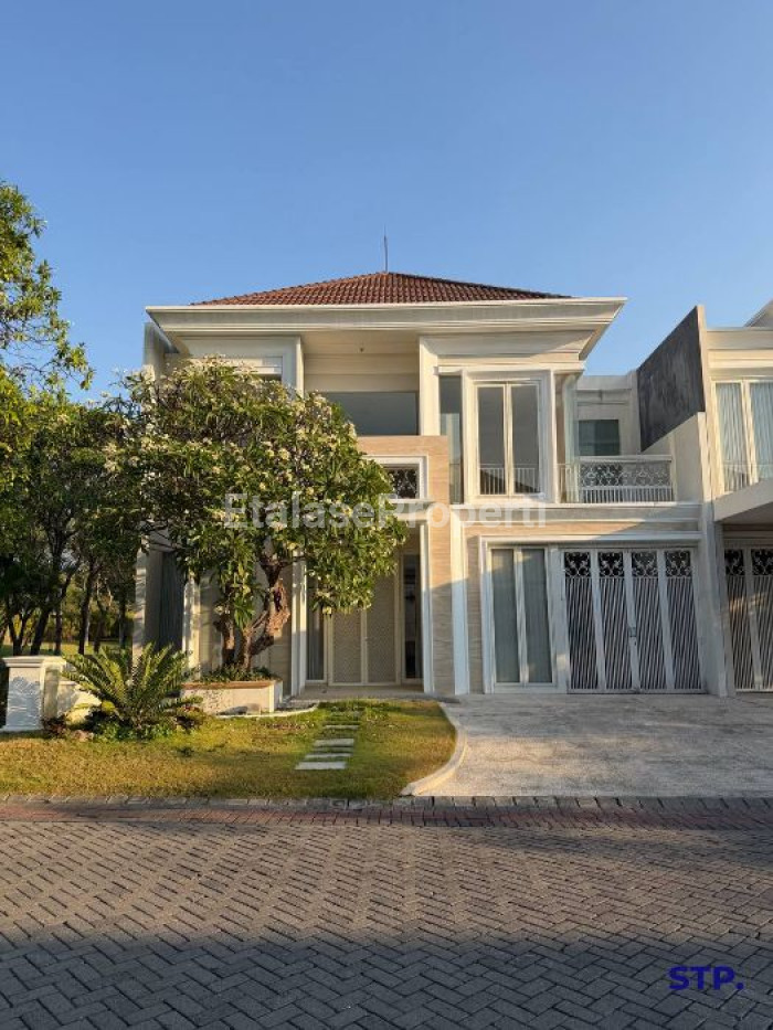 Foto properti Rumah Full Furnished Di Pakuwon City Cluster Grand Island Casa Tobago 1