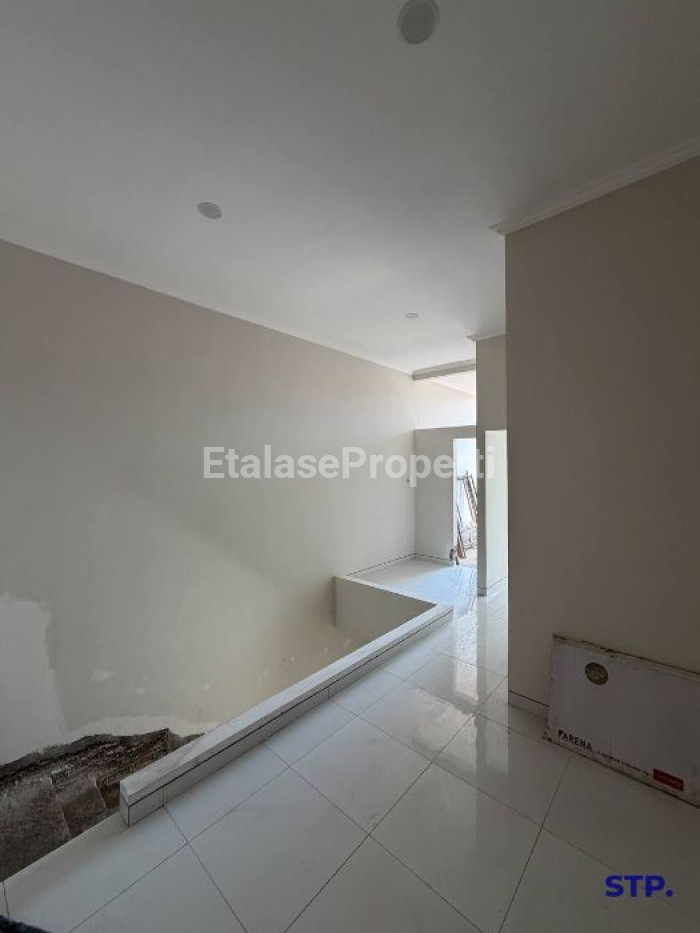 Foto properti Rumah Baru Minimalis 2 Lantai Di Karang Asem - Kenjeran 6