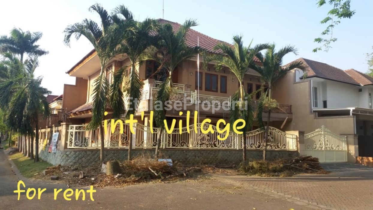 Foto properti Rumah Mewah Di Lokasi Elit Citraland 1