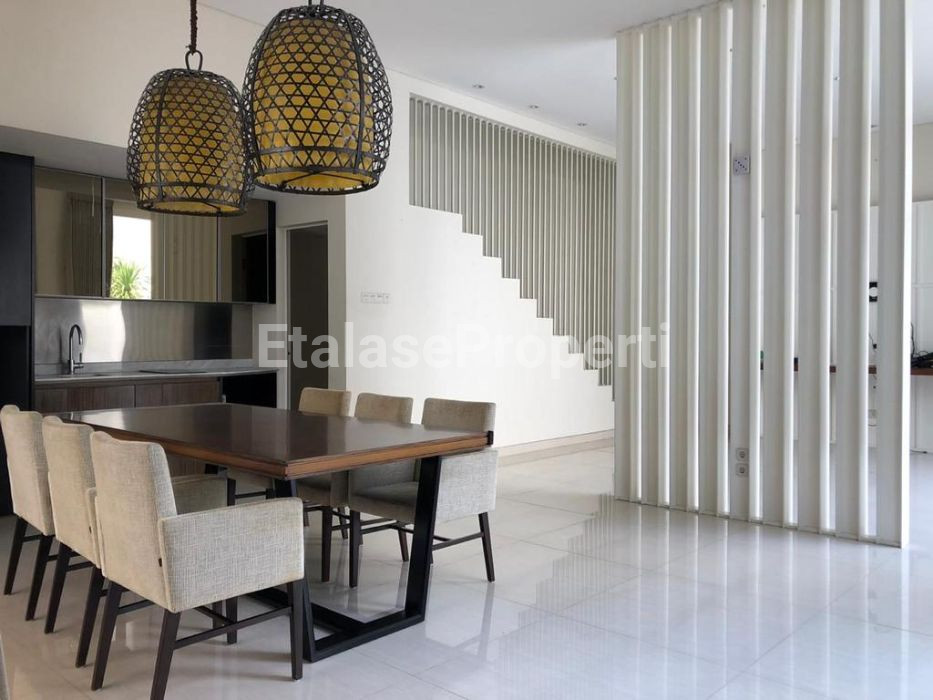 Foto properti Sale Graha Family 4