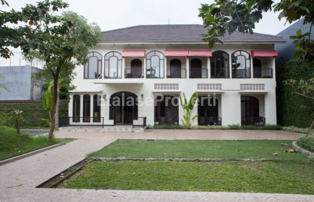 Foto properti Dijual Commercial Area Tanah+Hotel Bintang 2 Nol Jl Wiyung SBY Barat 1