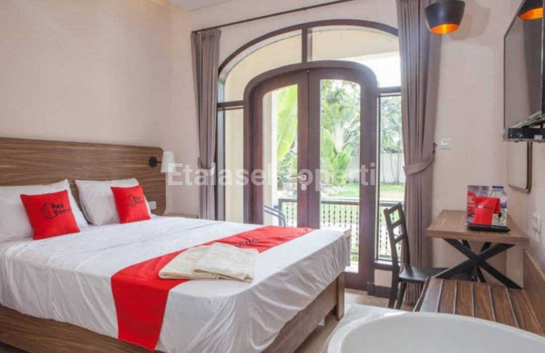 Foto properti Dijual Commercial Area Tanah+Hotel Bintang 2 Nol Jl Wiyung SBY Barat 9