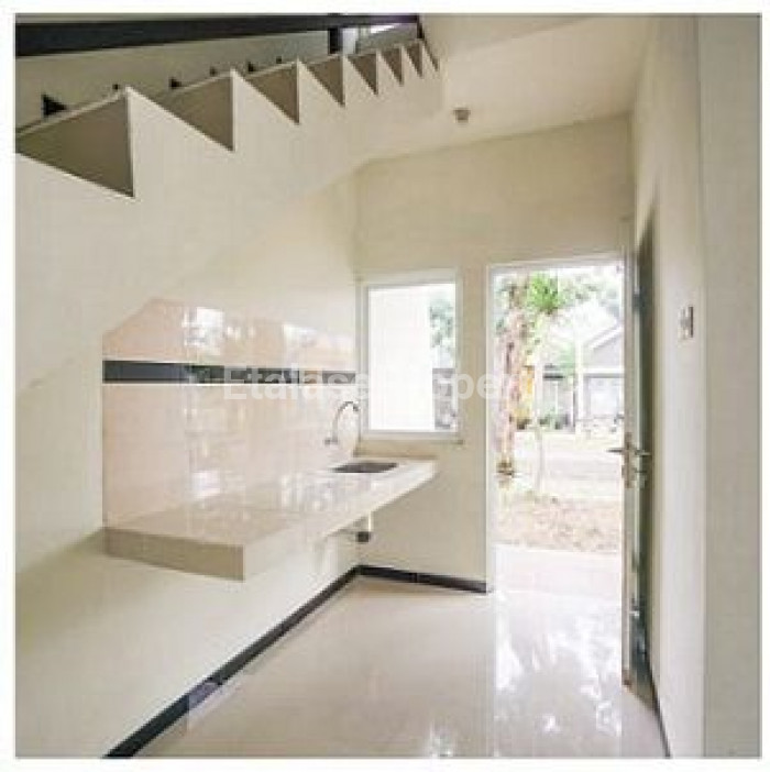 Foto properti Rumah Menganti  Siap Huni Strategis Di Perum La Diva Green Hill Gresik 3