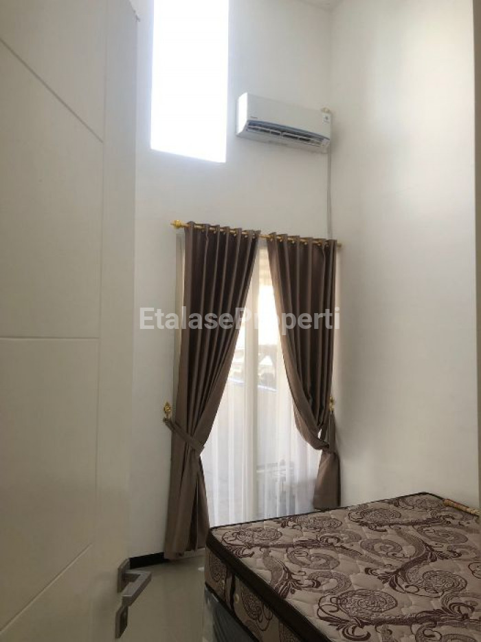 Foto properti Dijual Rumah Baru Gress Di Juanda 5