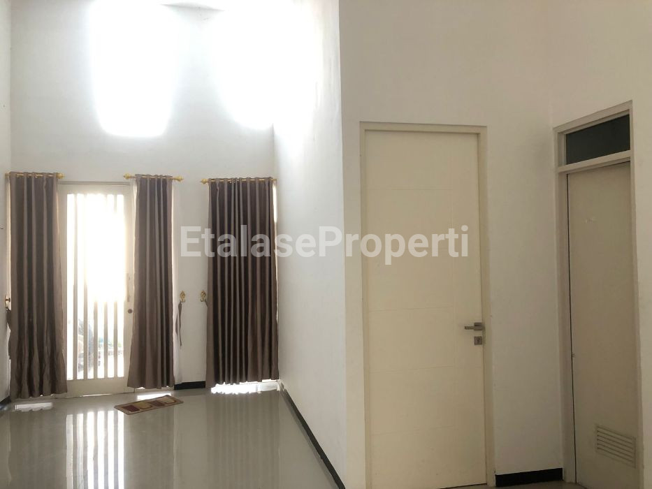 Foto properti Dijual Rumah Baru Gress Di Juanda 7