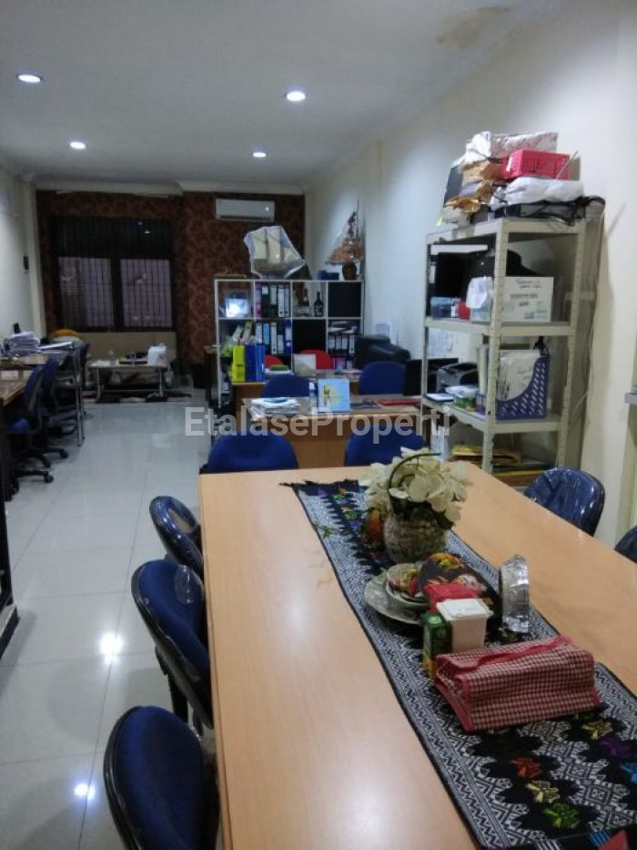 Foto properti Ruko Klampis Jaya 3 Lantai Siap Huni 4