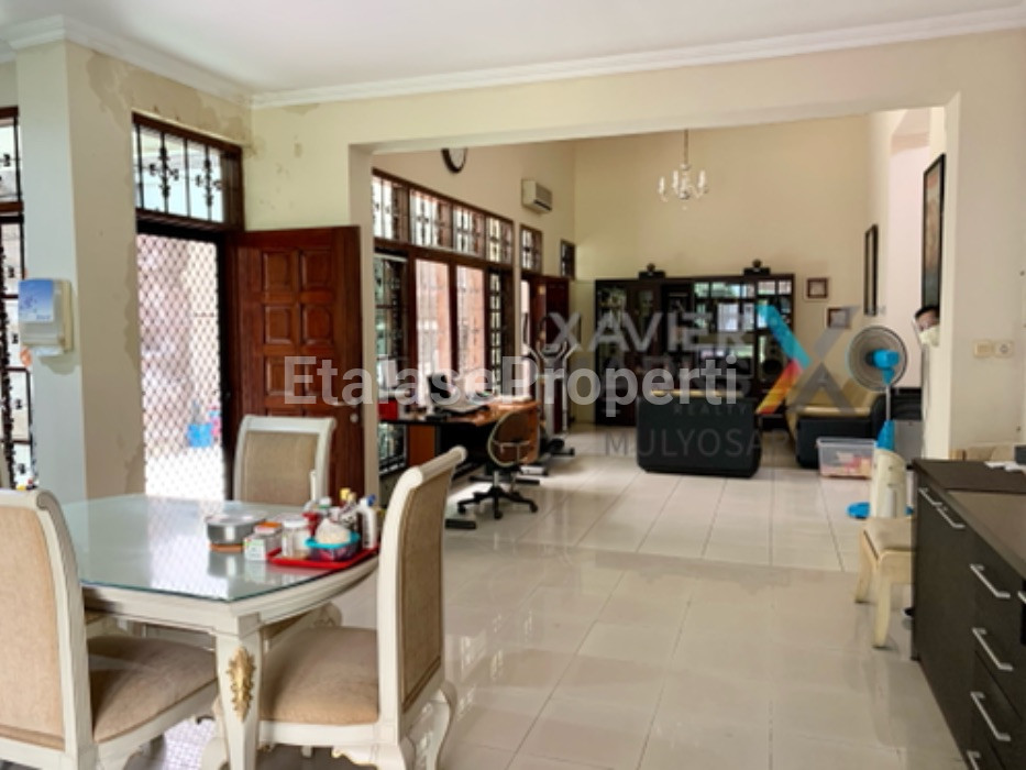 Foto properti Rumah Ambengan Pusat Kota Nol Jalan Raya Strategis 3